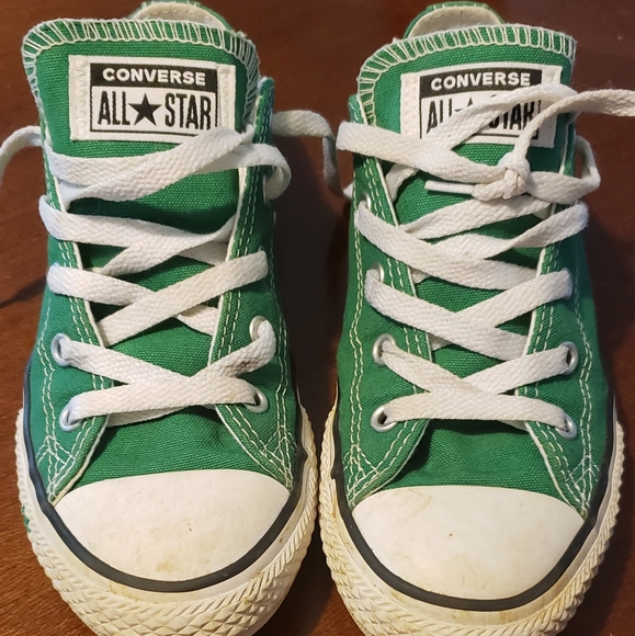 boys youth converse